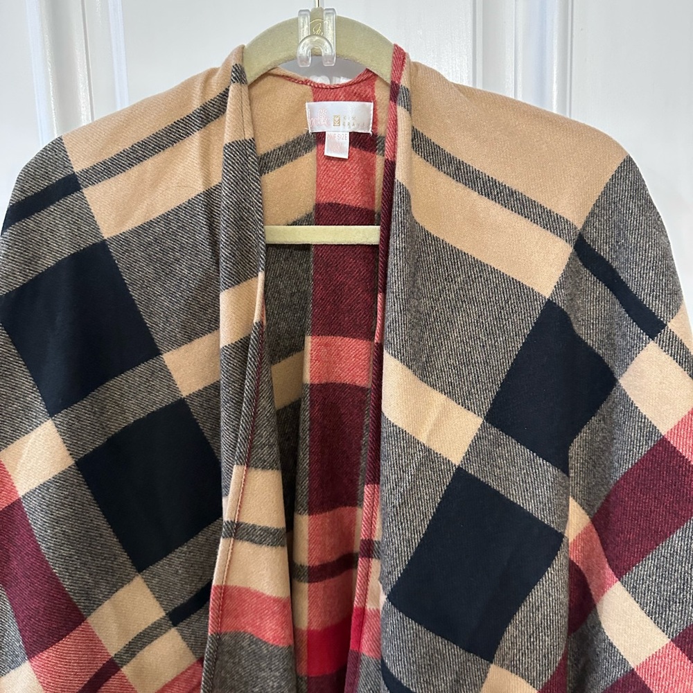 Belle Kim Gravel Plaid Wrap